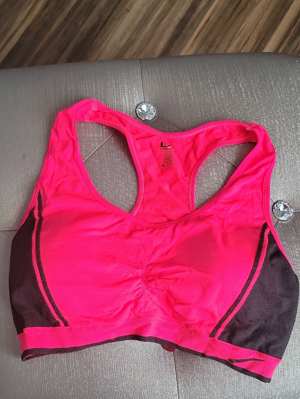 Women’s High-Impact Racerback Sports Bra - Neon Pink